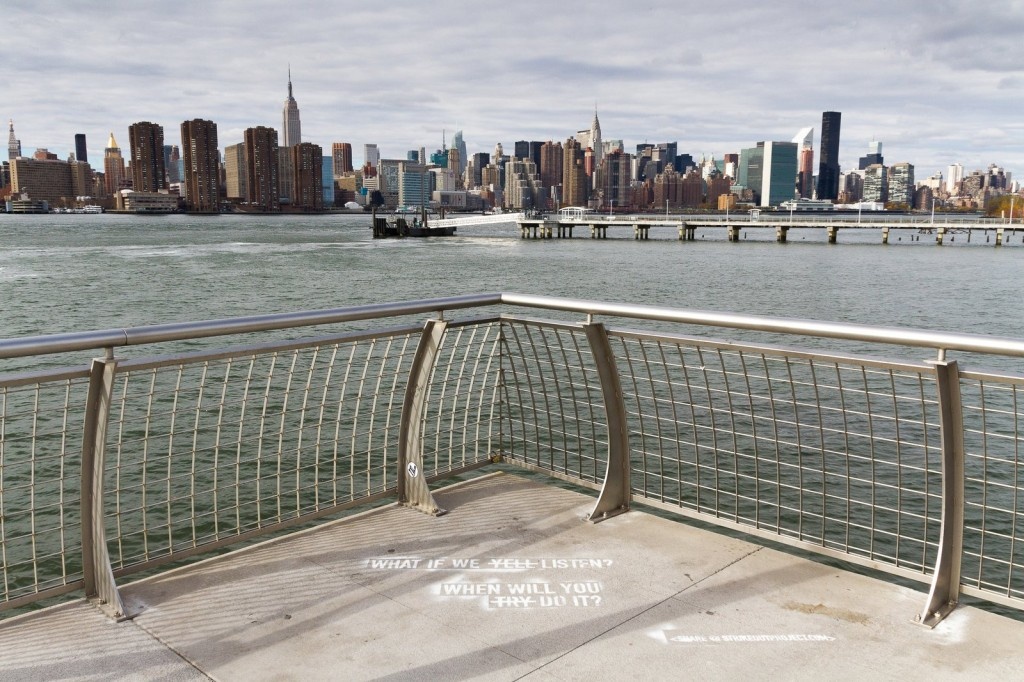 view on Manhattan from Williamsburg, Brooklyn, photo Contemporary Lynx, November 2013