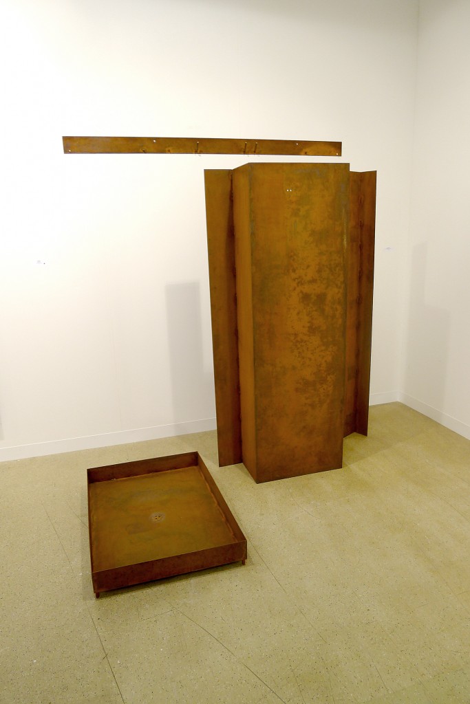 Mirosław Bałka, artwork at Juana de Aizpura Gallery, photo Andrzej Szczepaniak for Contemporary Lynx