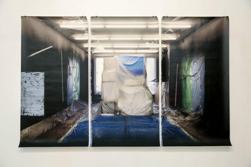 Jagna Ciuchta, After Spin-off (Glassbox, Paris) and Eat the Blue (Le 116, Montreuil), 2015, triptych, 180 x 275 cm, inkjet print on free wallpaper, glue, acrylic paint. Photo © Jagna Ciuchta