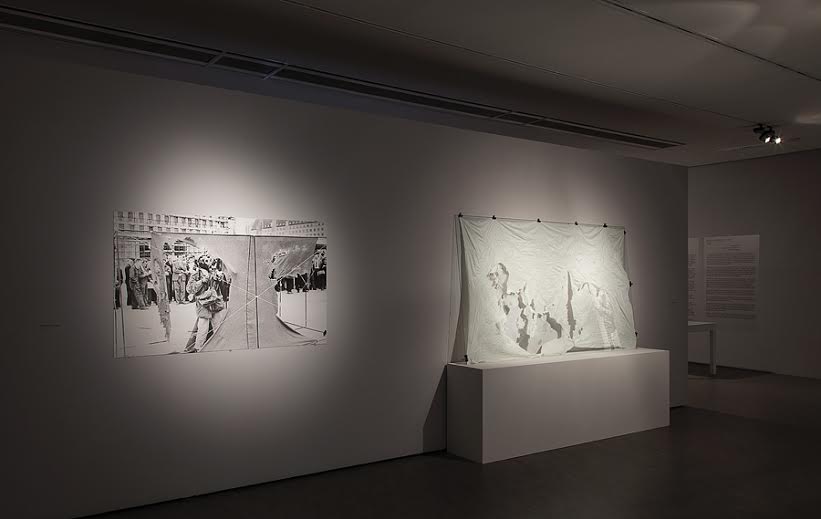 Gustav Metzger, Exhibition view in the Centre of Contemporary Art Znaki Czasu in Toruń, 2015, photo Wojciech Olech