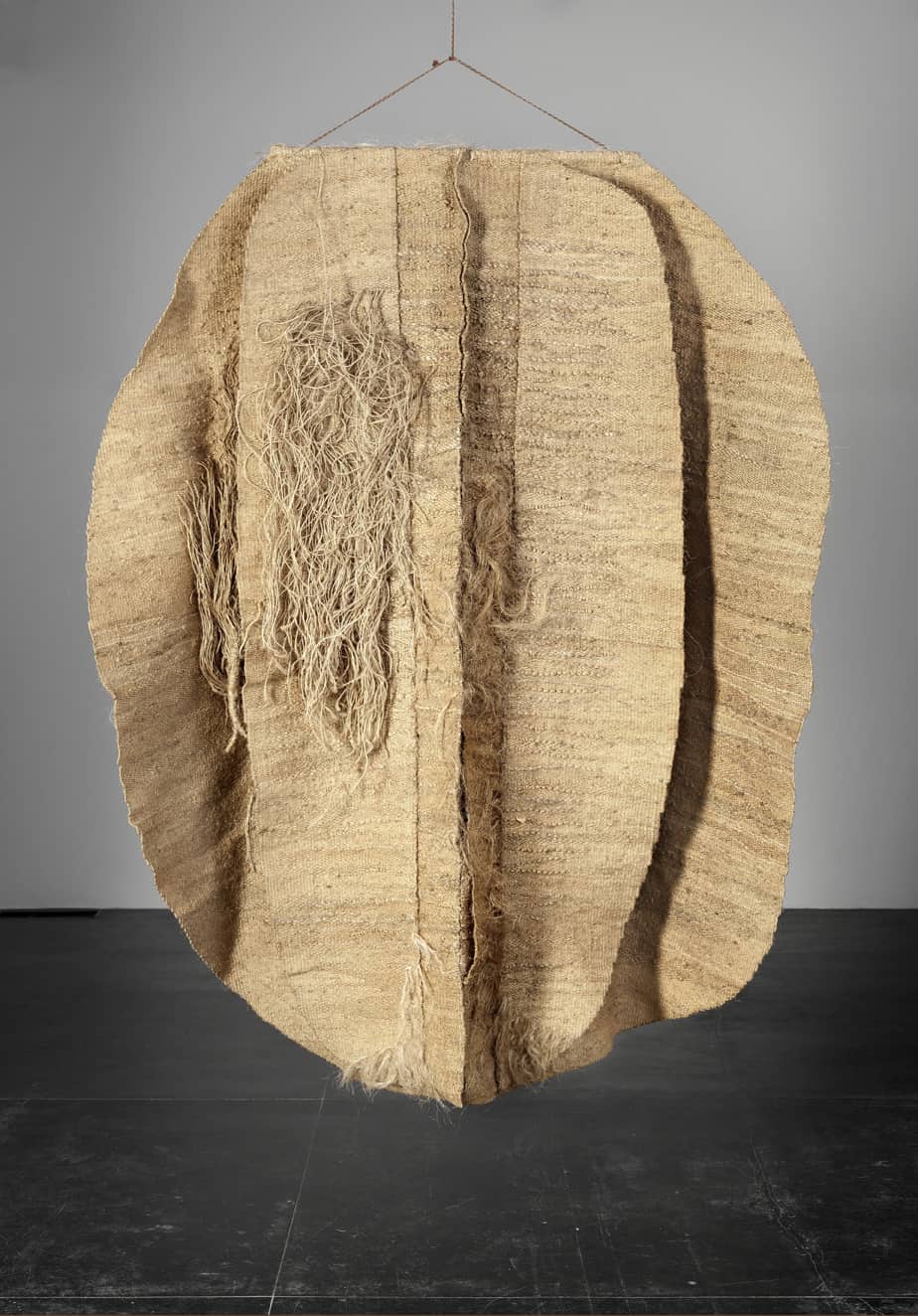 Magdalena Abakanowicz, Lady, 1970/1980, 300 x 280 cm, photo Starmach Gallery