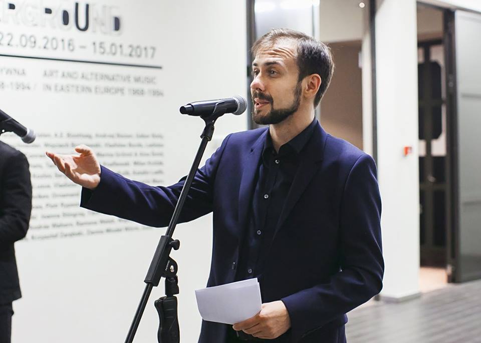 Daniel Muzyczuk, curator of the exhibition 'Notes from the Underground', photo A. Tarska - Pietrzak, courtey of the ms2 Łódź, 2016