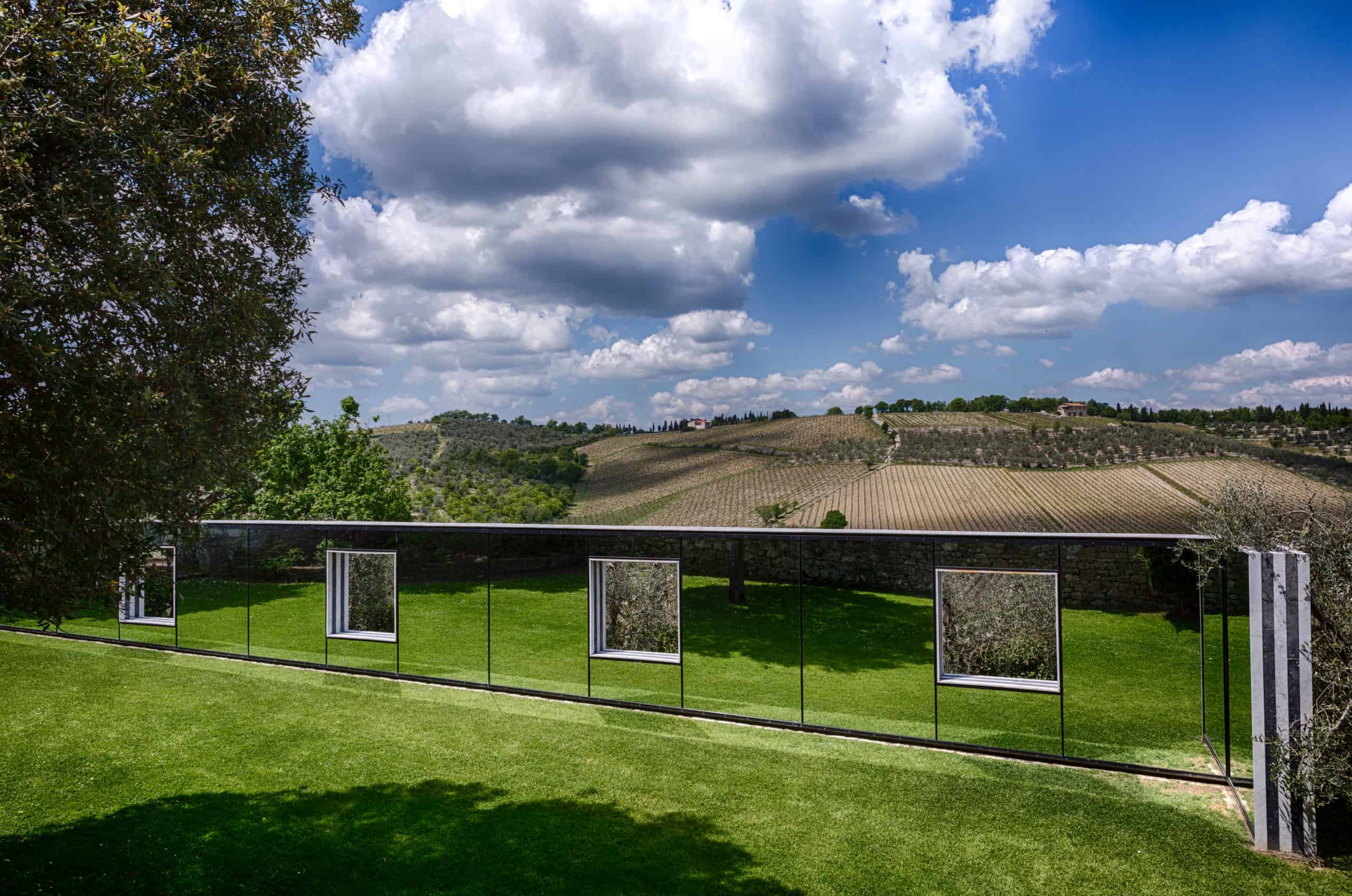 Daniel Buren, Particolare, Castello di Ama per l’Arte Contemporanea, photo by Alessandro Moggi