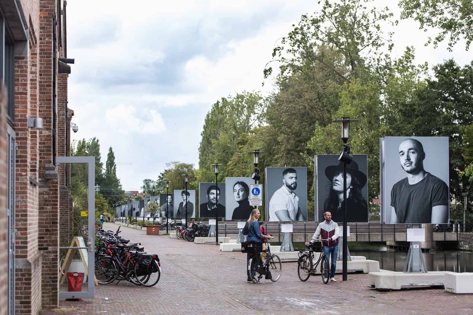 Temporary Monument by Bosnian Girl / Tijdelijk Monument door Bosnian Girl | Photo: Maarten Nauw/Framer Framed