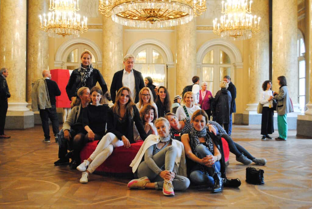 The Society for the Encouragement of Fine Arts visiting the private Collection Sanziany at the Rasumofsky Palace during Vienna Contemporary Art Fair, 2019, photo by Michalina Musielik