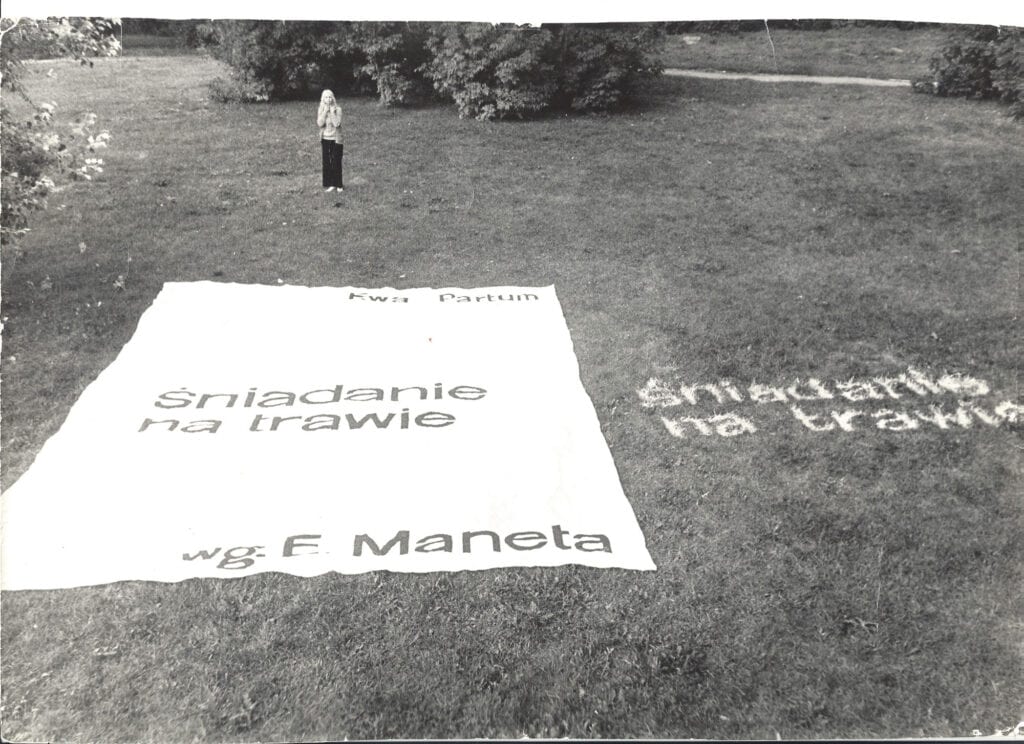 Ewa Partum, The Luncheon on the Grass, 1971/1997, photograph