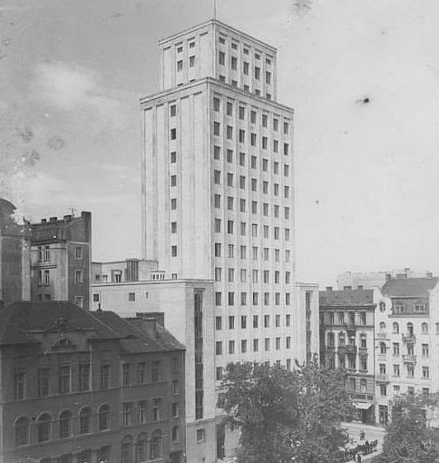 Prudential Warszawa.  Materiały prasowe.