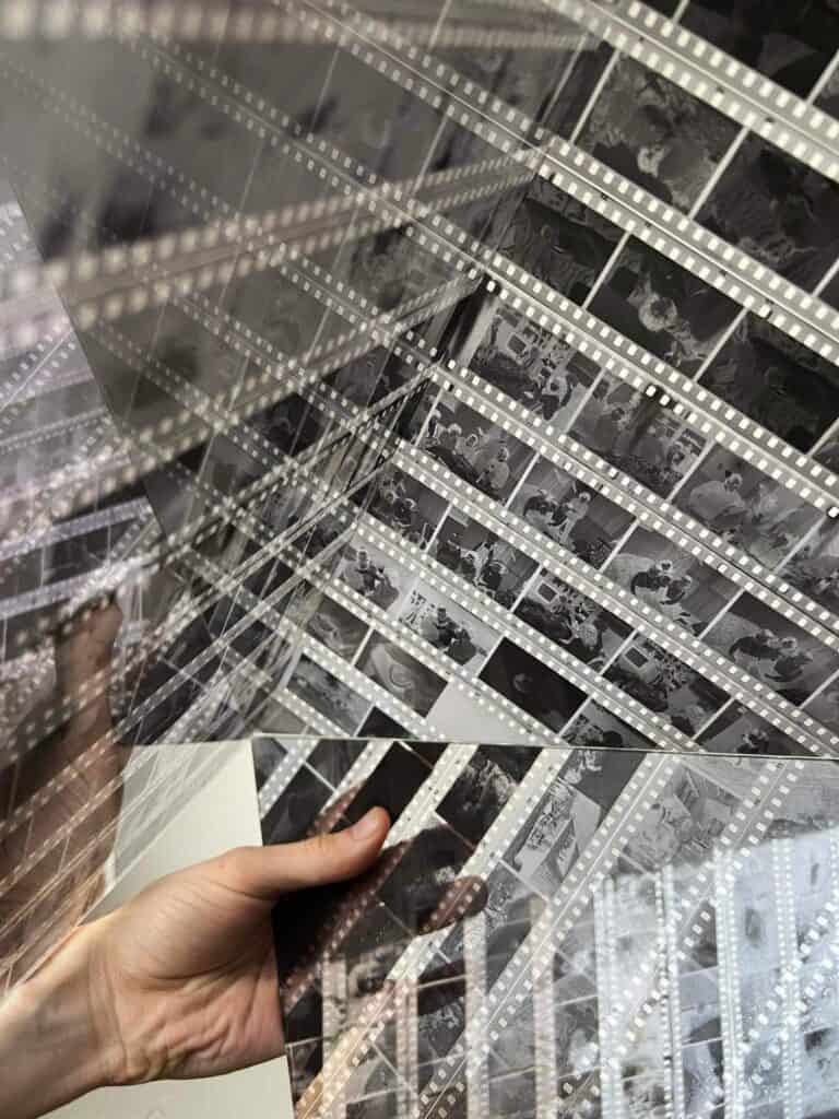 Mateusz Sak, untitled, technique: photographic film, 35 mm acrylic glass.