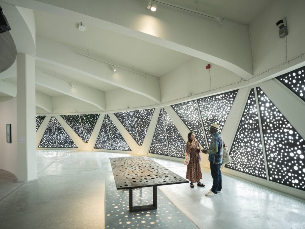 Sharjah Biennial 16 ، 2025. Installation view_ The Flying Saucer ، Sharjah. Photo_ Danko Stjepanovic. Courtesy of the Sharjah Biennial
