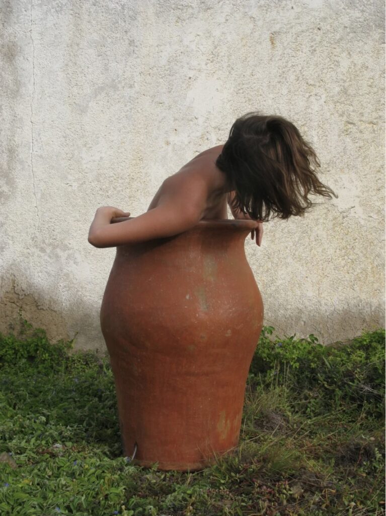 Lucia Pizzani, series Cuencas, 2013. Photo Courtesy of the artist