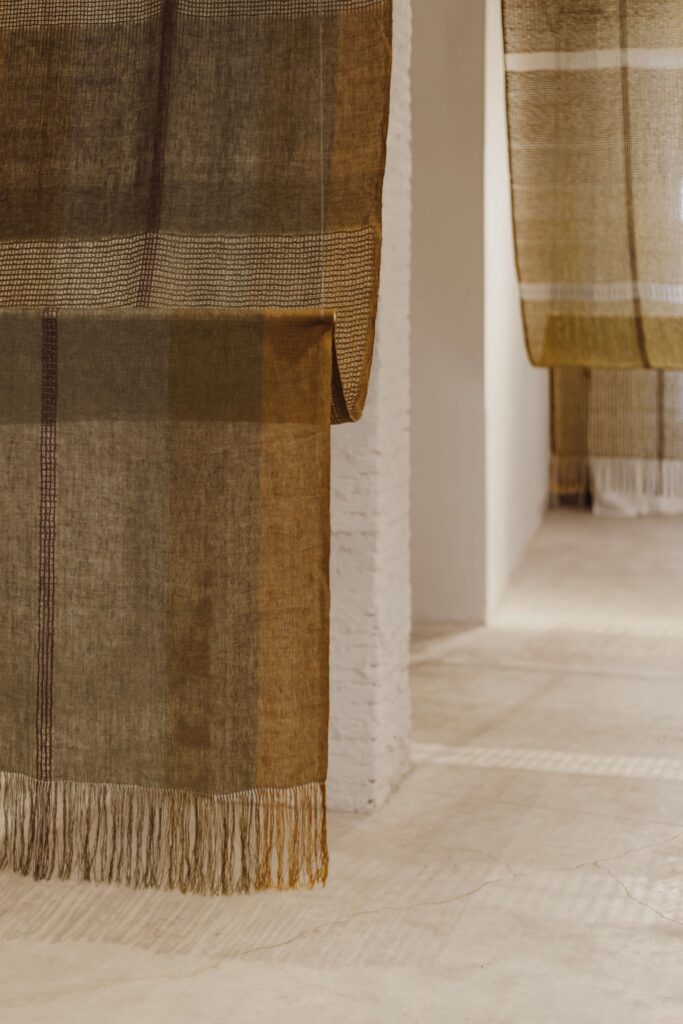 Beata Wietrzyńska, Flowing fabric, 2025. View of the exhibition "Crafting Reality" at Pasaje94, Valencia, 12.09–31.10.2026. Photo by Alka Murat