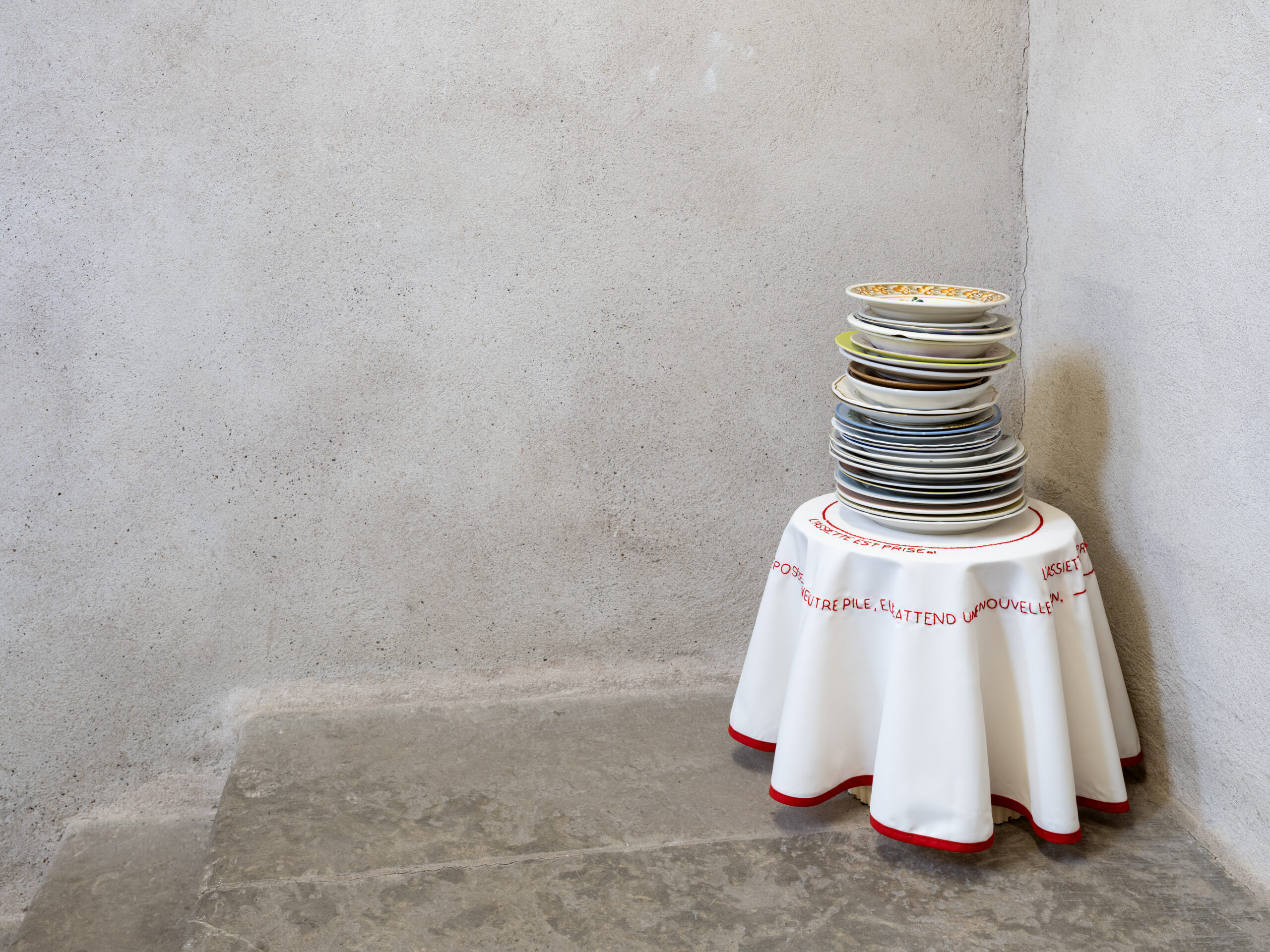 OPJ Cyganek and Julie Poulain, En attendant le banquet, 2026. View of the exhibition _Familiar Strangers. Une Pologne multiple_, 49 Nord 6 Est – Frac Lorraine, Metz, 11.09.2026–14.02.2027. Photo by Fred Dott